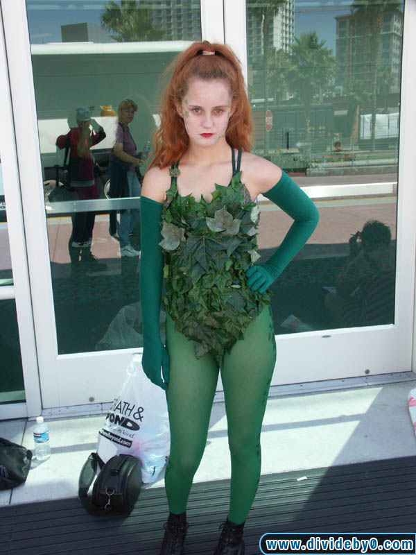 poison ivy comic. Poison Ivy, Superman?